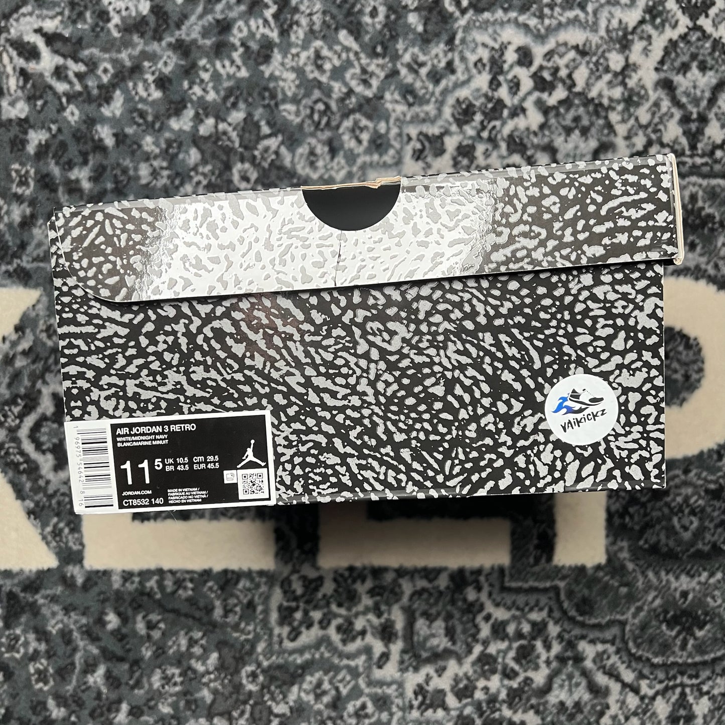 Jordan 3 Midnight Navy (45.5)