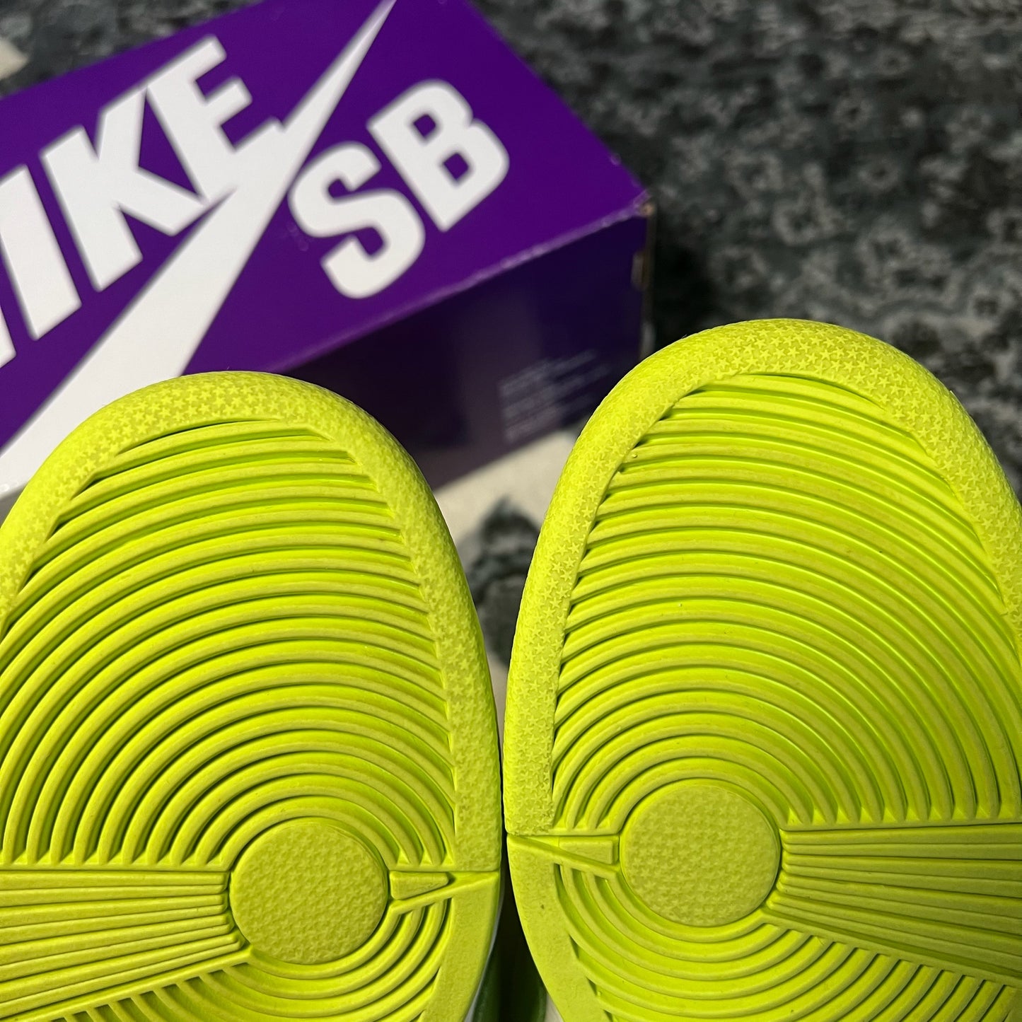 Nike SB Dunk low Green Apple (42.5)