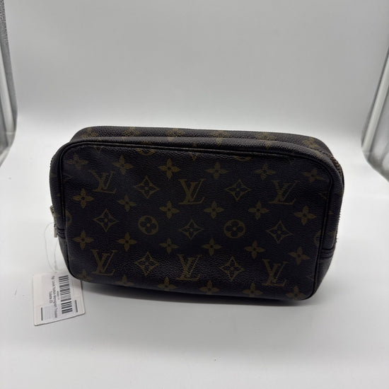 Louis Vuitton Monogram Trousse Toilette 23
