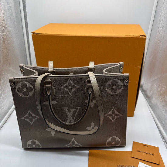 Louis Vuitton On the Go Empreinte MM Tourterelle/Creme