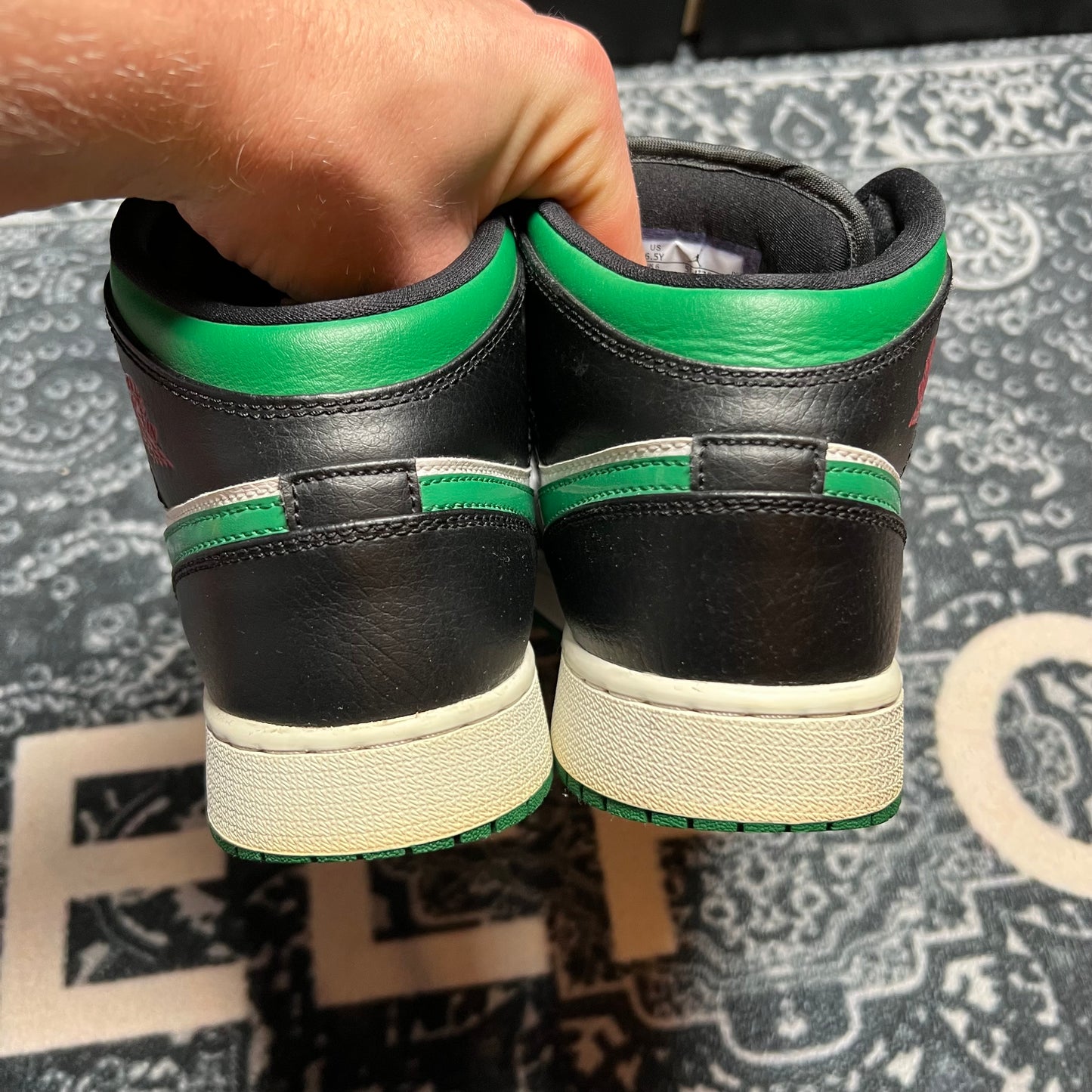 Jordan 1 Mid Green Toe - EU 39