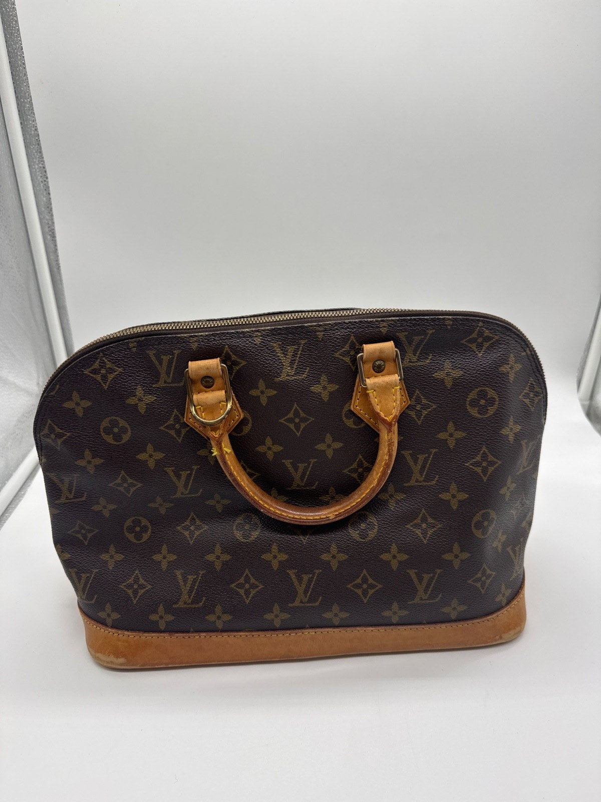 Louis Vuitton Monogram Alma BA1924