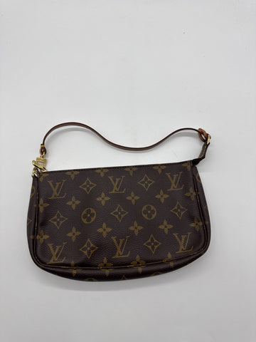 Louis Vuitton Pochette AR0011