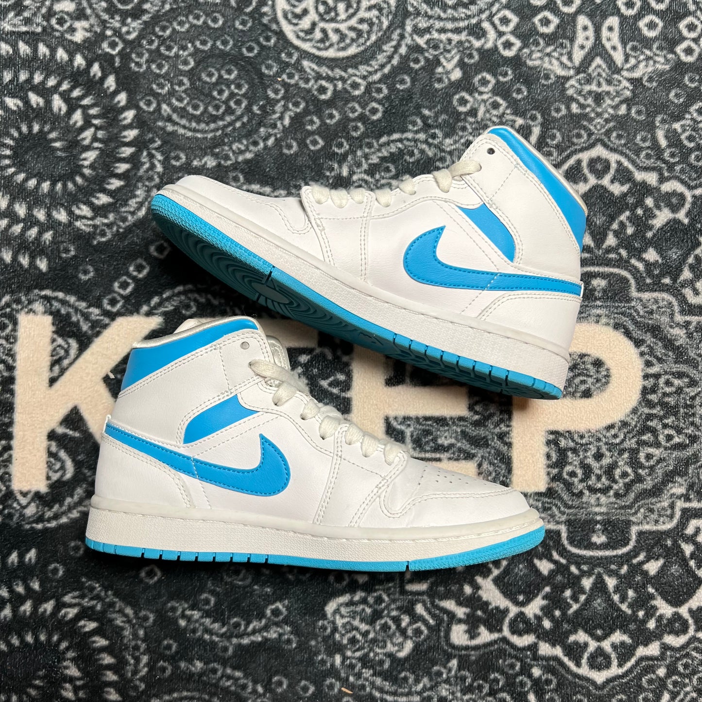 Jordan 1 Mid UNC - EU 36.5