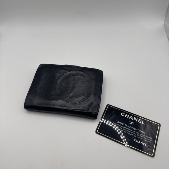 Chanel Shortwallet Black