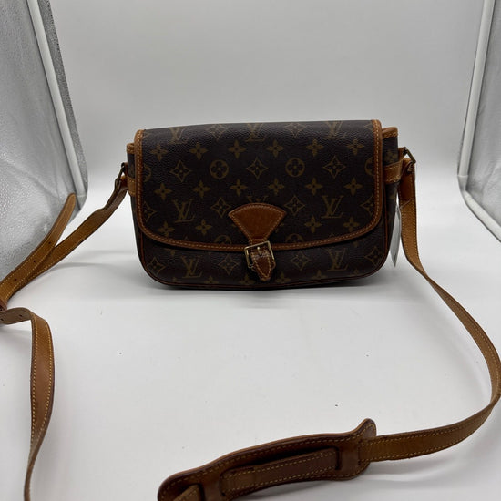 Louis Vuitton Sologne Monogram Canvas
