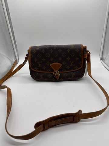 Louis Vuitton Sologne Monogram Canvas