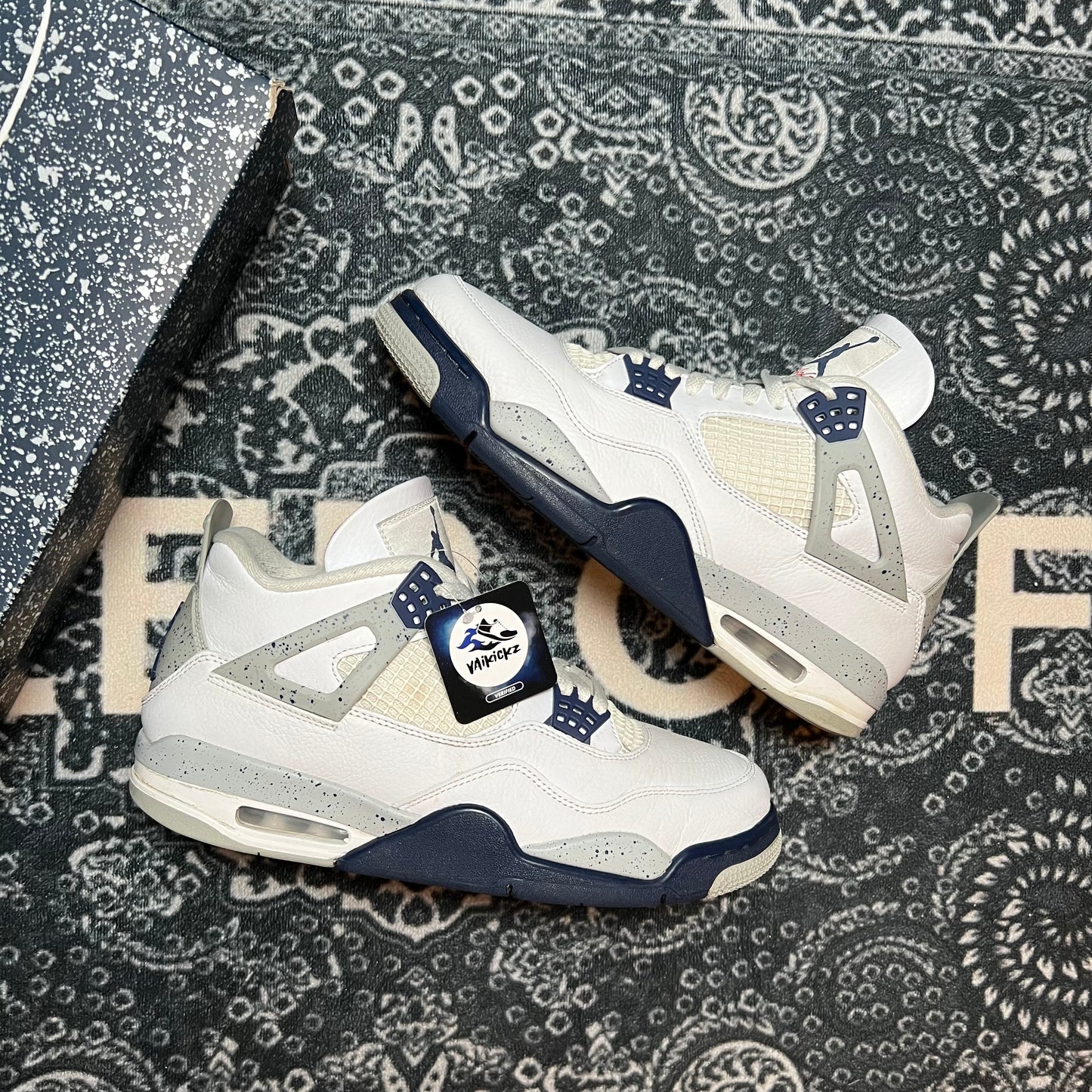 Jordan 4 Midnight Navy - EU 45