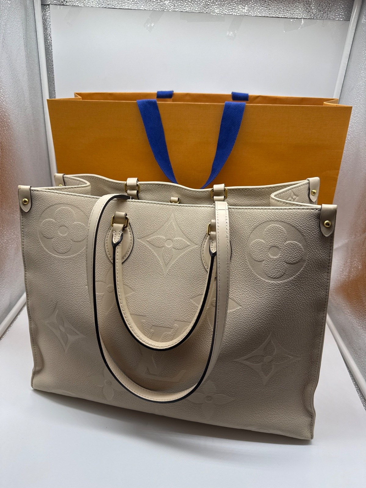 Louis Vuitton OnTheGo Monogram Empreinte GM Creme DU1210