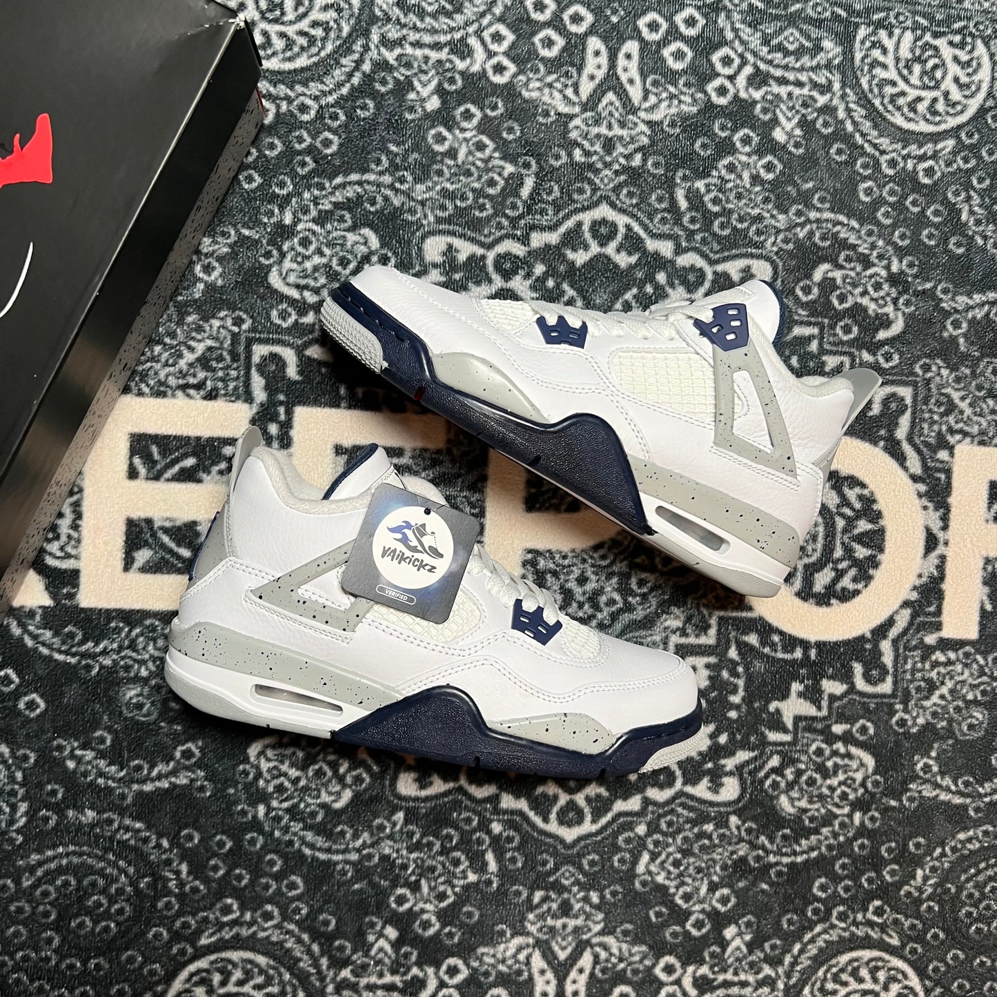 Jordan 4 Midnight Navy GS - EU 38