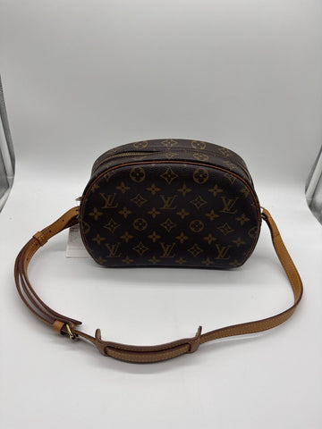 Louis Vuitton Monogram Blois N01914