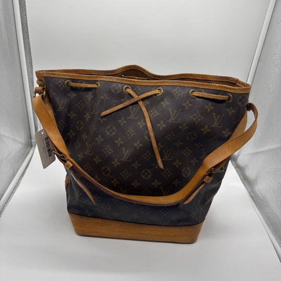 Louis Vuitton Monogram Noe Grande A2...