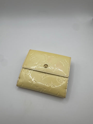 Louis Vuitton Shortwallet Vernis White TH0095