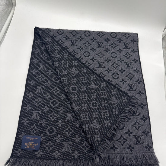 Louis Vuitton Monogram Eclipse Scarf Wool Grey