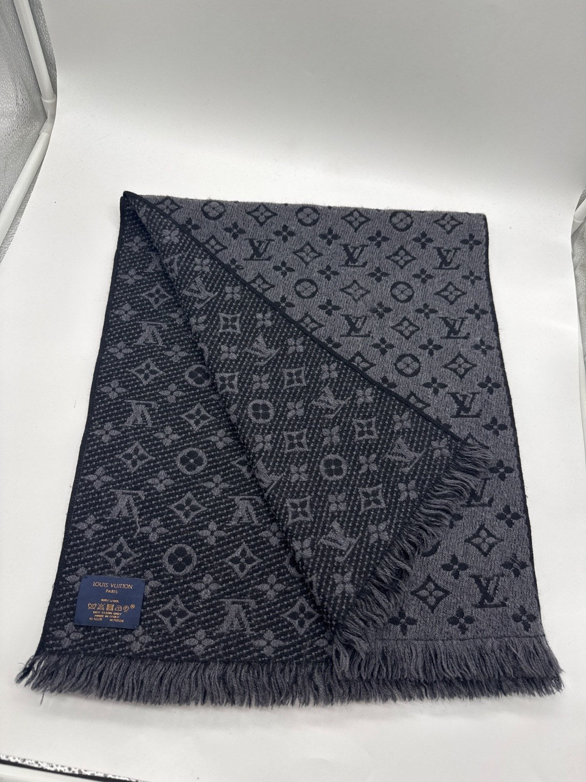 Louis Vuitton Monogram Eclipse Scarf Wool Grey