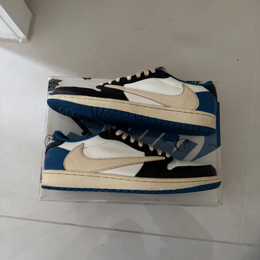 Jordan 1 low Travis Scott Fragment 42.5EU