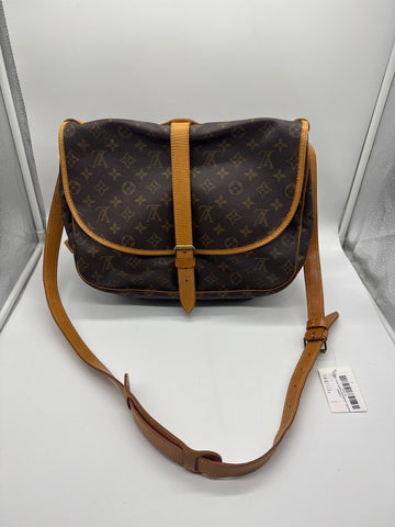 Louis Vuitton Monogram Saumur AR0912