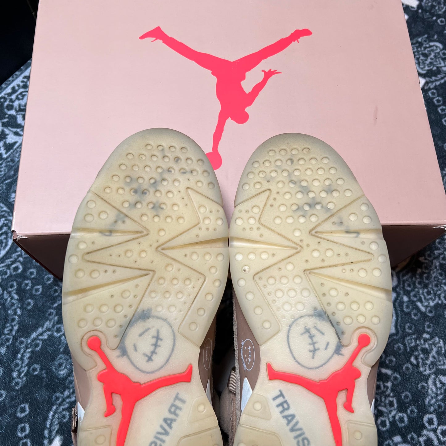 Jordan 6 Travis Scott British Khaki - EU 45