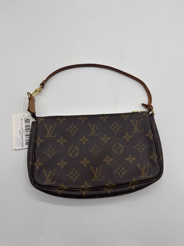 Louis Vuitton Monogram Pochette AR0011