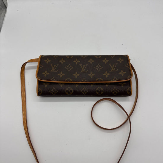 Louis Vuitton Pochette Twin GM SO0010