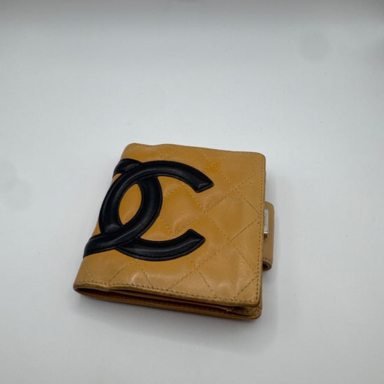 Chanel Shortwallet Black/Yellow
