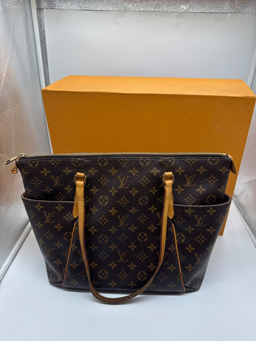 Louis Vuitton Monogram Totally PM Tote Bag MB0126