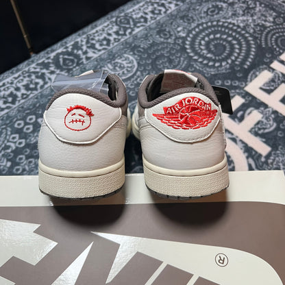 Jordan 1 low Travis Scott Reverse Mocha - EU 42.5