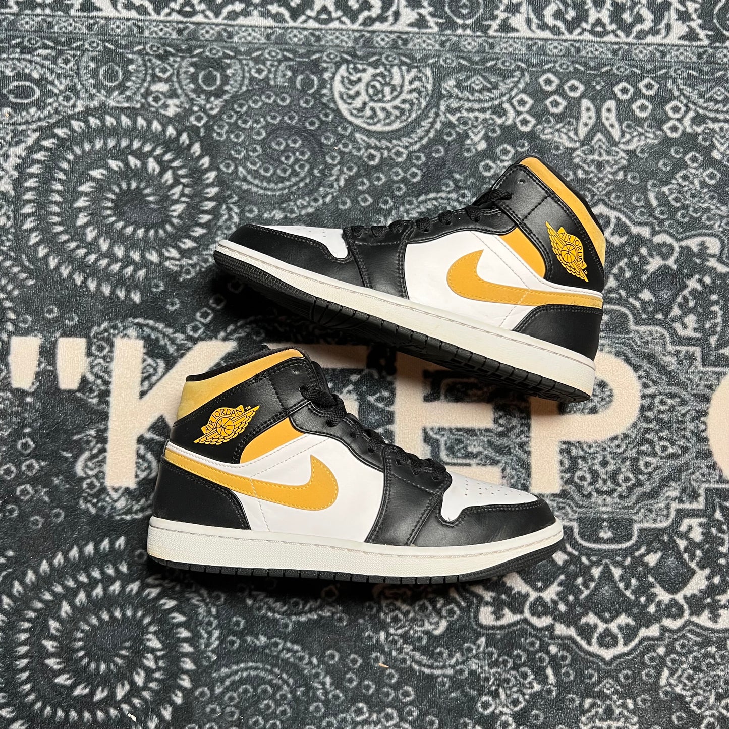 Jordan 1 Mid White Pollen - EU 40.5