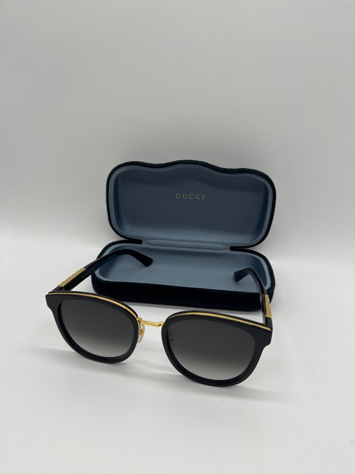 Gucci Sonnenbrille Schwarz