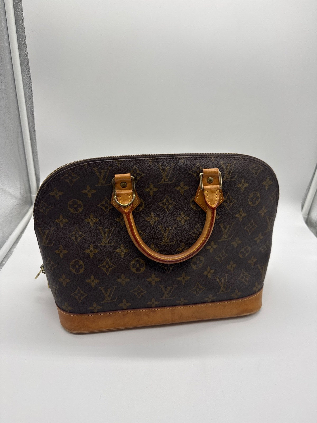 Louis Vuitton Monogram Alma BA0998