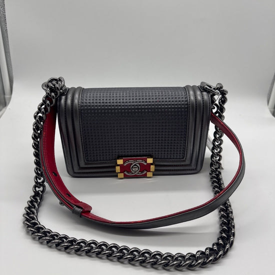 Chanel Boyflap Small Two Tone Grey Cube Embossed Shimmer Leather 19000240