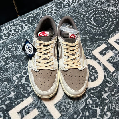 Jordan 1 low Travis Scott Reverse Mocha - EU 42.5