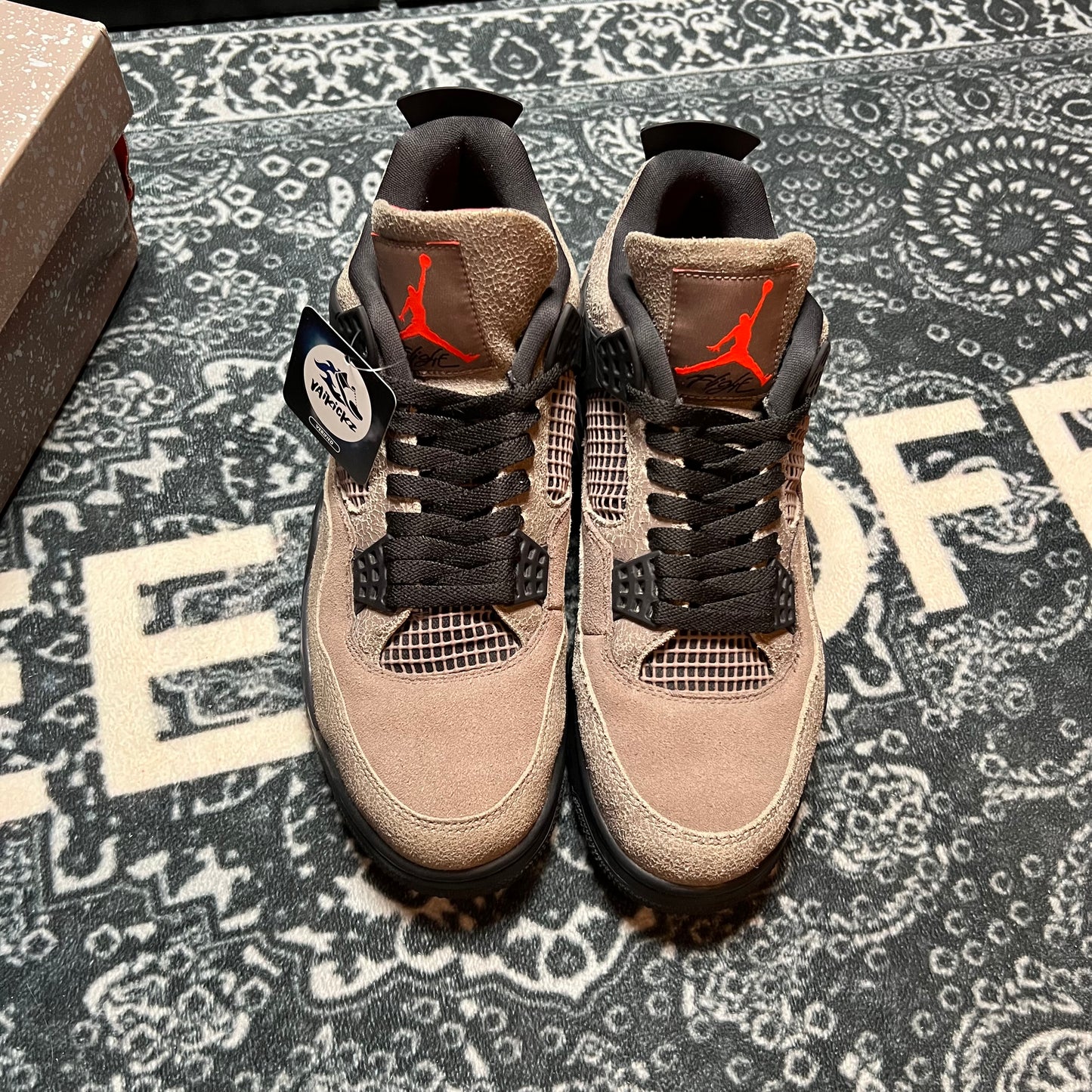 Jordan 4 Taupe Haze - EU 44