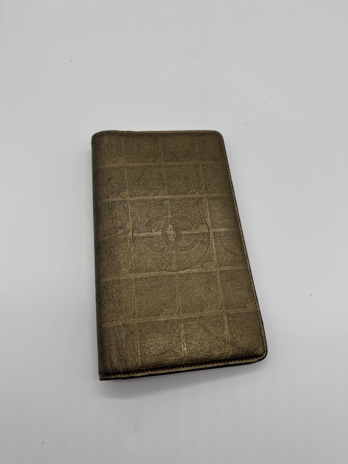 Chanel Travel Line Wallet Gold 11571857