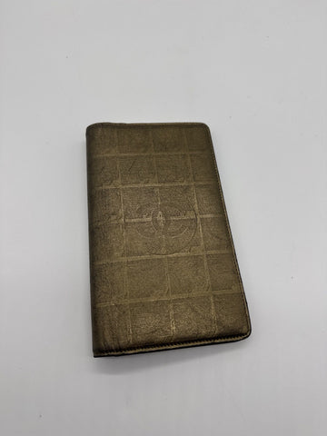 Chanel Travel Line Wallet Gold 11571857