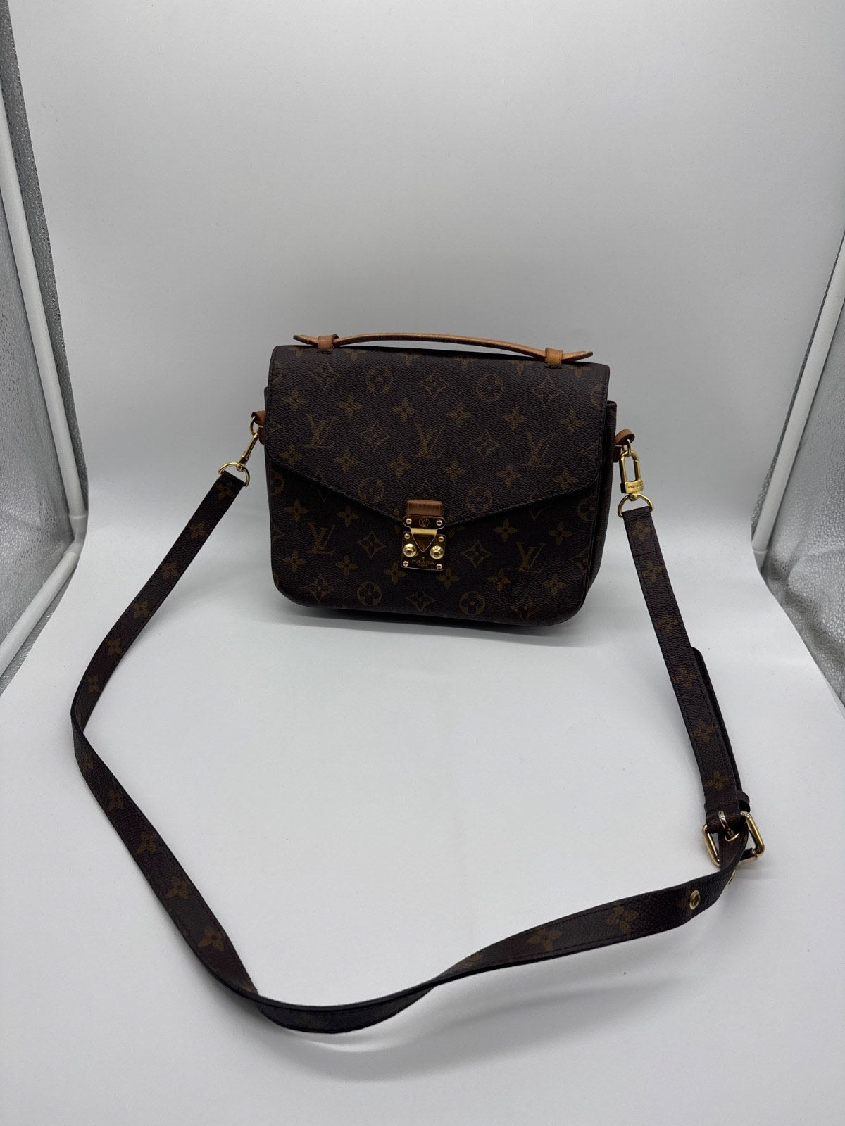 Louis Vuiton Pochette Métis SR5109