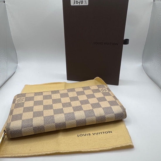 Louis Vuitton Zip-Arpund Wallet Damier Azur CA4067