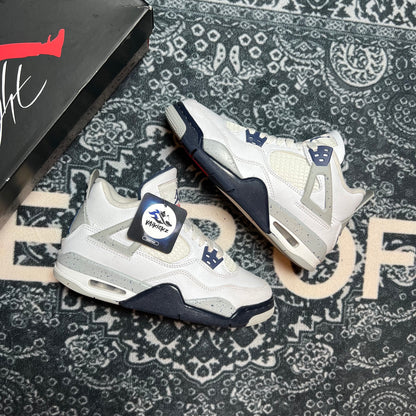 Jordan 4 Midnight Navy - EU 37.5