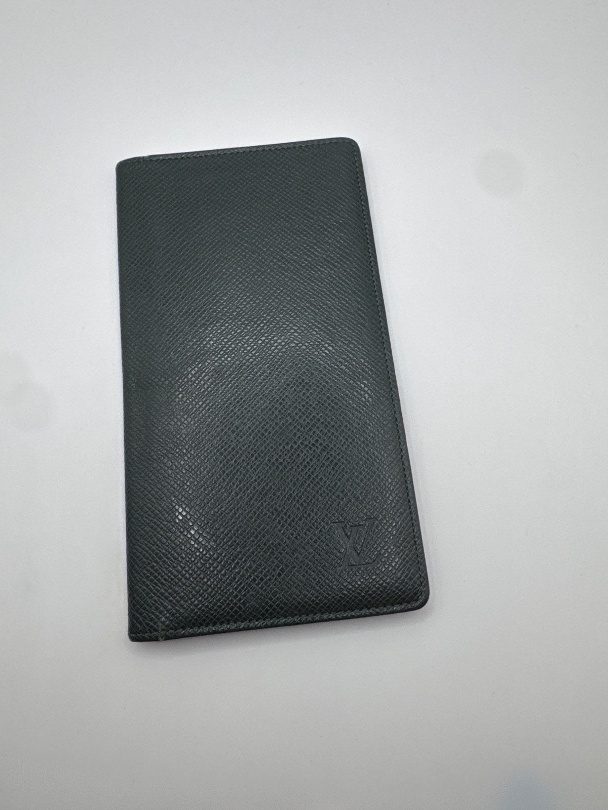 Louis Vuitton Portefeuille Long Wallet Taiga Dark Green MI1914