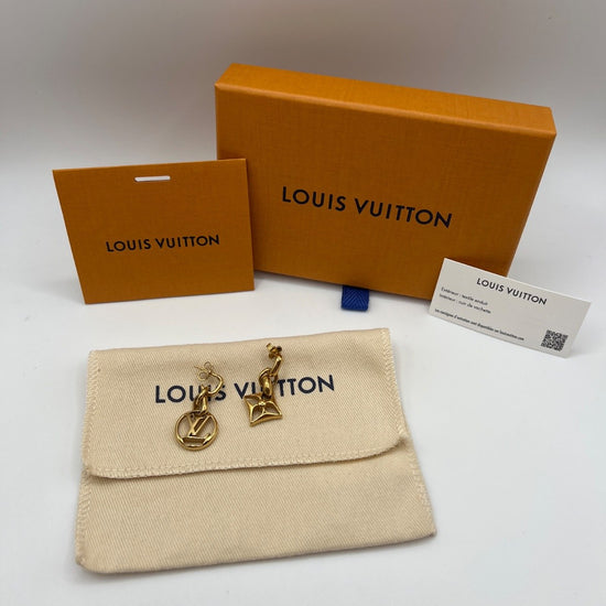 Louis Vuitton Essential LV Earrings Gold