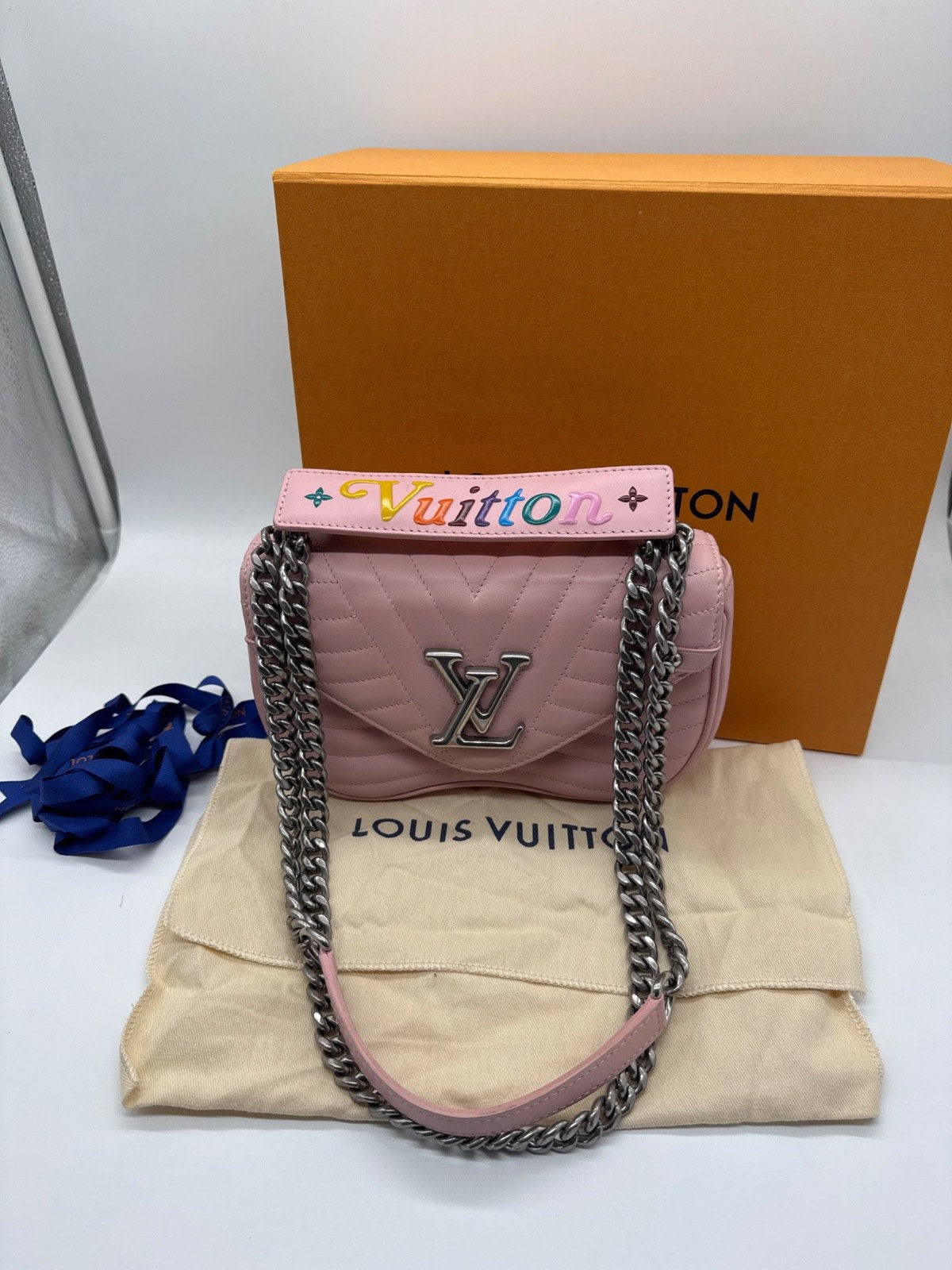 Louis Vuitton New Wave Chain Bag PM Smoothie Pink NZ2158