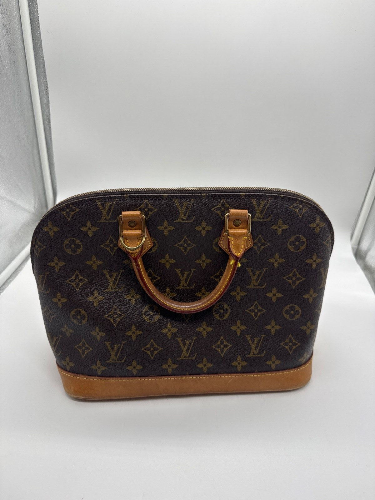 Louis Vuitton Monogram Alma VI1929