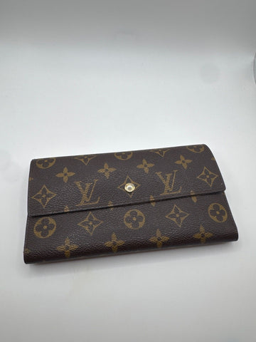 Louis Vuitton Porte-Trésor International Wallet TH0079