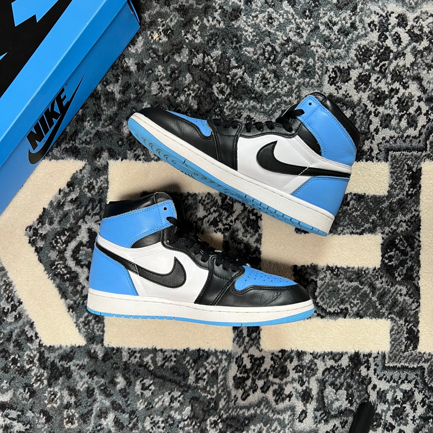 Jordan 1 High UNC Toe (42)