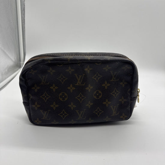 Louis Vuitton Monogram Trousse Toilette 23 882 TH