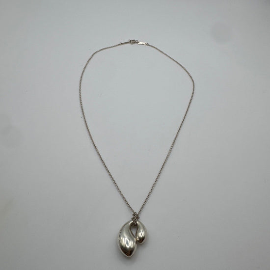 Tiffany & Co. Elsa Peretti Shell Silver Necklace