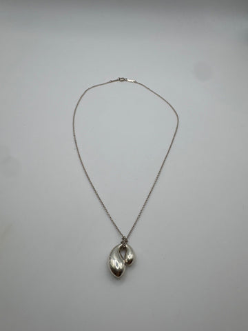 Tiffany & Co. Elsa Peretti Shell Silver Necklace