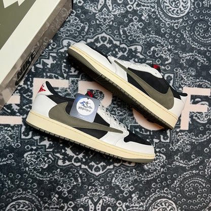 Jordan 1 low Travis Scott Olive - EU 42.5