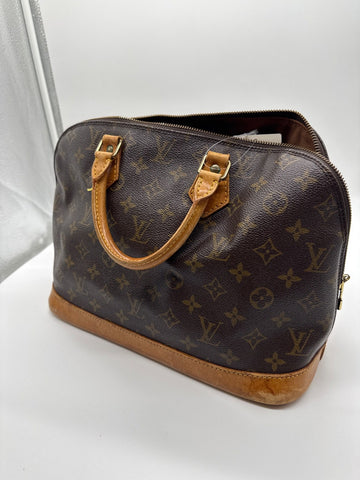 Louis Vuitton Alma Monogram Canvas VI0923