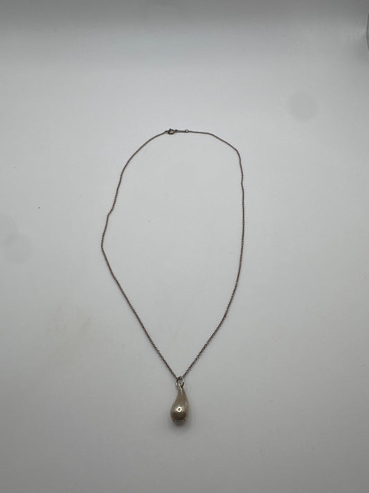 Tiffany & Co. Elsa Peretti Teardrop Silver Necklace